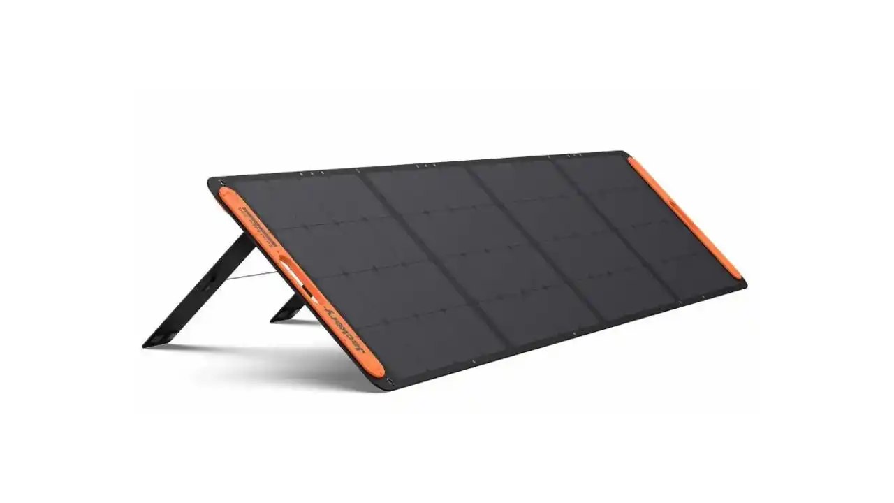 Jackery SolarSaga 200W solar panels for RV